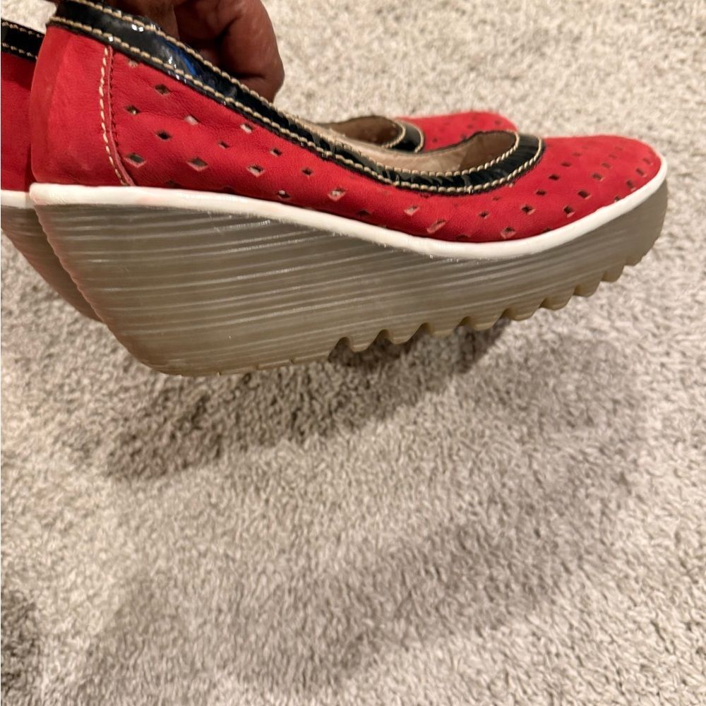 Fly London Women's Red Perforated Flats - Picture 5 of 8